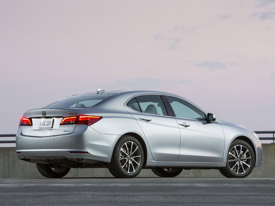  Acura TLX 3.5L V6 SH-AWD 2015 года  (фото 46 из 91)